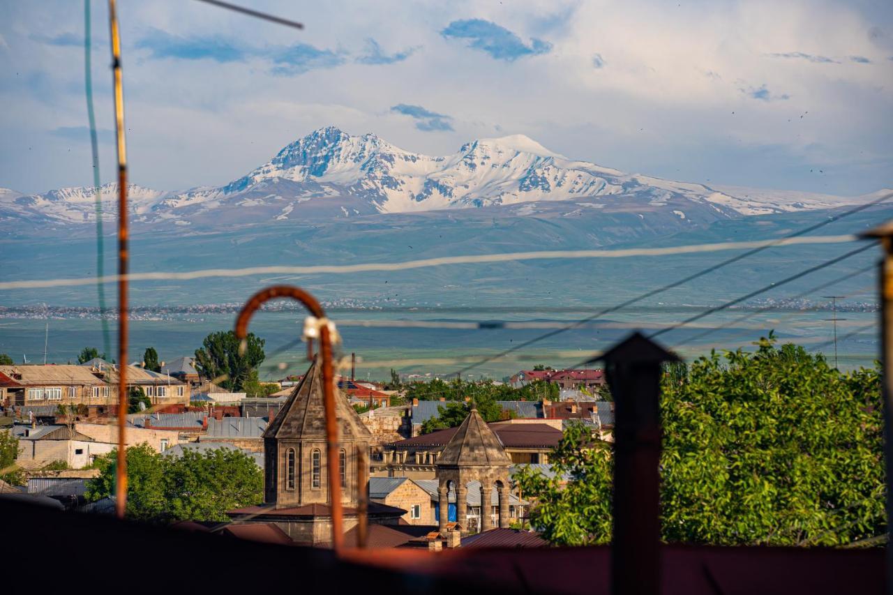Kumayri Suite Balcony View Gyumri Extérieur photo